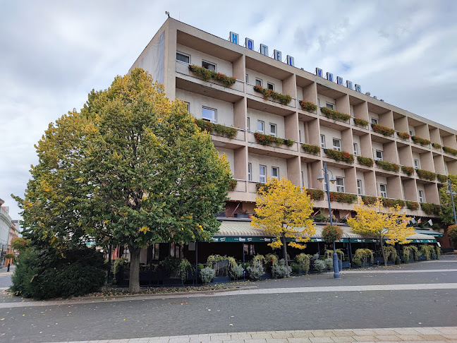 Kapos Kávéház - Vendéglátás