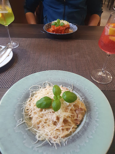 Opinii despre Piazza del Grano în Pécs - Vendéglátás