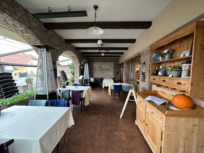 VADVIRÁG ÉTTEREM RESTAURANT