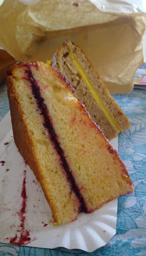 Comentarii opinii despre Király Pékség & Pizzéria