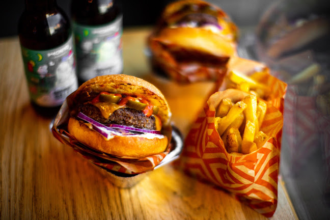 ZING BURGER & Co. | Király 20 - Budapest