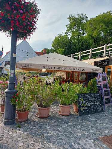 Tihany Fagyizó és Kávézó - Vendéglátás