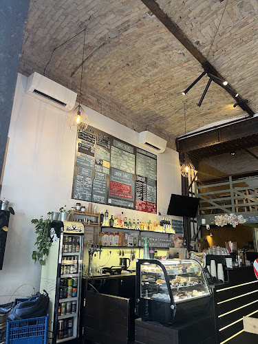 Vinikli - local drinks & stuff