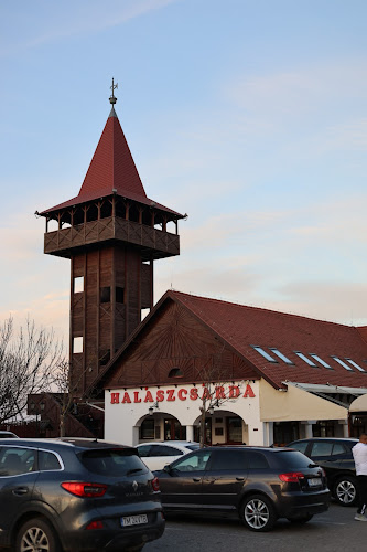 Halascsarda Seghedin