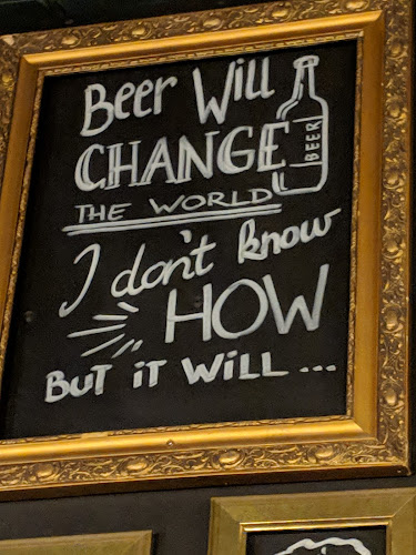 Comentarii opinii despre Krak'n Town Steampunk Saloon