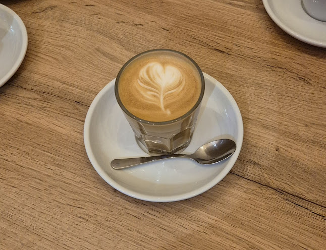 Kék Elefánt Kávézó