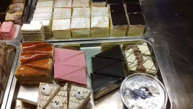 Kedvenc Presszó - Pacsa