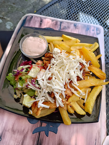 Comentarii opinii despre Grill Gödör