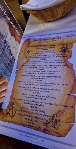 Kalóz Fregatt - Tata