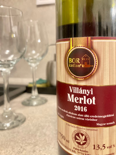 Borkatedrális - Vendéglátás