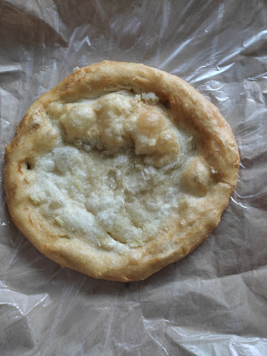 Comentarii opinii despre Lángos büfé