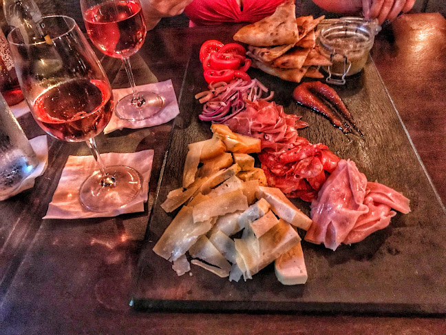 Elefanto pizza & Terrace - Vendéglátás