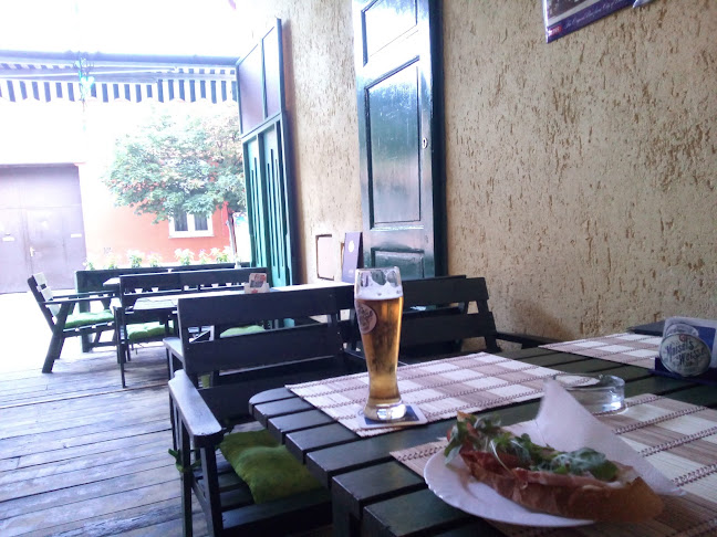 Kagyló - Gyöngyös