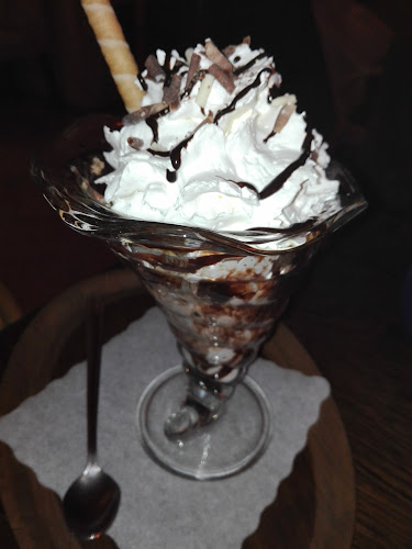 Casablanca Café - Kávézó Szombathely - Vendéglátás