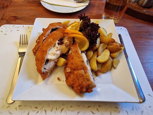 Fogadó a magyar királyokhoz