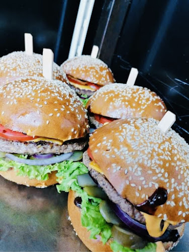 Opinii despre Grill Box în Budapest - Vendéglátás