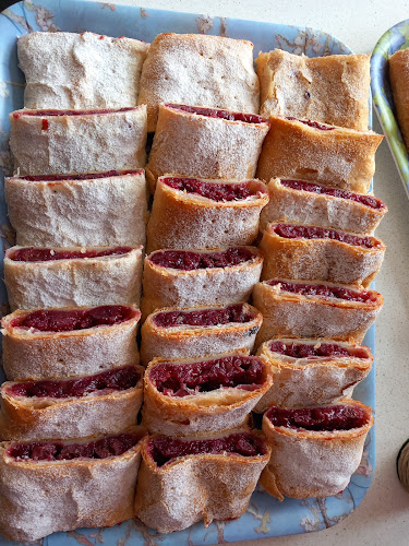 Zsikla Fagylaltozó - Vendéglátás