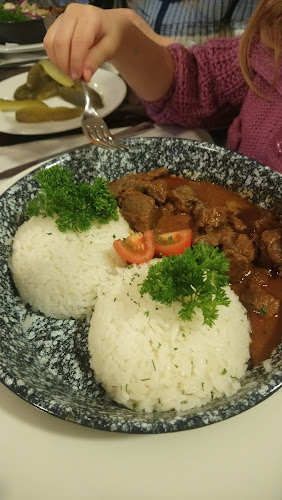 Opinii despre Harap a Kacsa în Hatvan - Vendéglátás