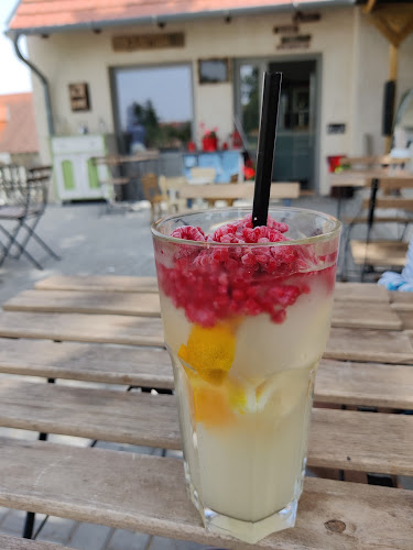 Opinii despre Mátyás Udvar Bisztró & Terasz în Nagyvázsony - Vendéglátás