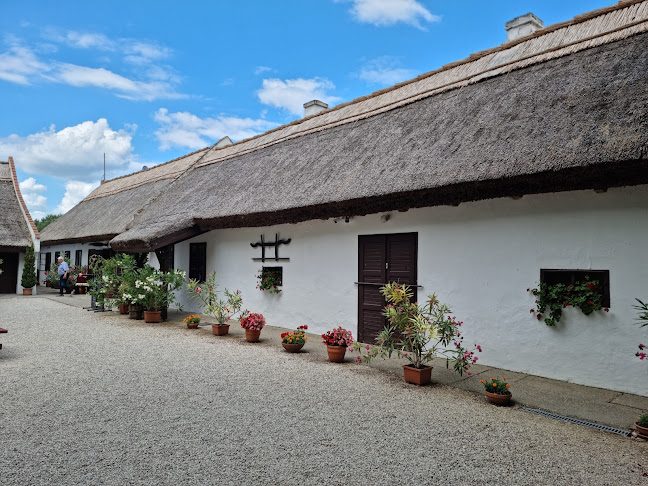 Rezi, külterület 5., 8373