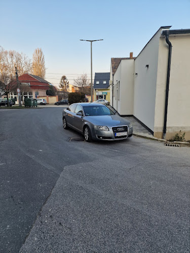 Flamingó Étterem és Kávézó - Komárom