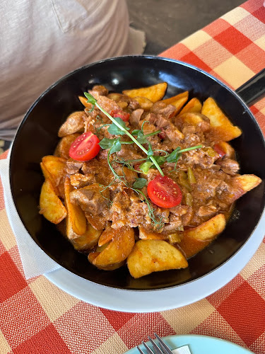 Viktória Étterem - Vendéglátás