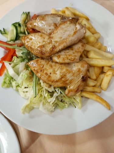 Kápolna, Szabadság tér 2, 3355