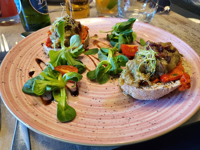 Budapest Deák Ferenc utca 7, Vörösmarty tér 2, 1051