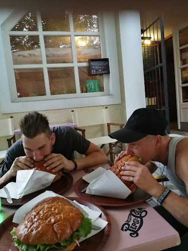 Comentarii opinii despre Big Burger