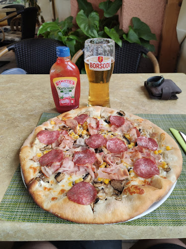 Tolnay Vendéglő - Vendéglátás