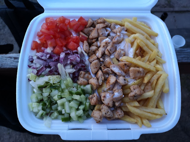 Hízlalda Büfé - Vendéglátás