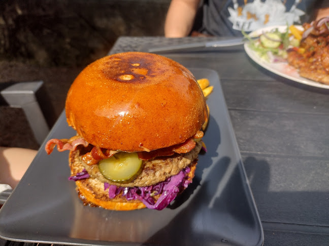 Opinii despre Kék Lóca Falatozó în Mátraterenye - Vendéglátás