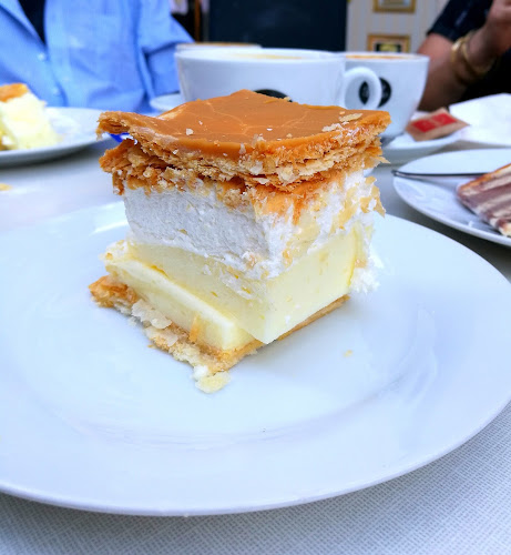 Comentarii opinii despre Jégbüfé