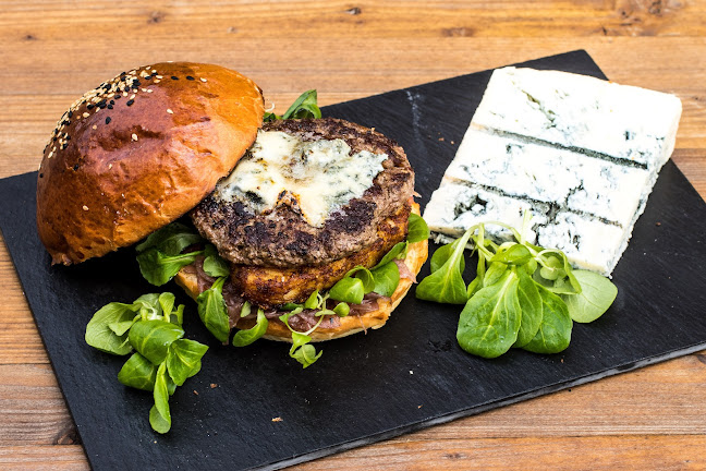 Dunakeszi, Pálya u. 12-36, 2120