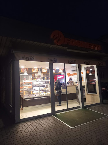 Opinii despre Fornetti büfé în Miskolc - Vendéglátás