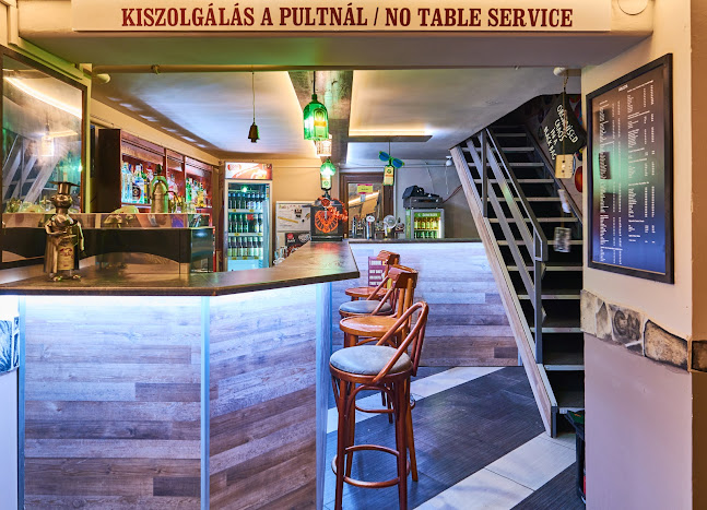 kÁoSz DrInK sTaTiOn