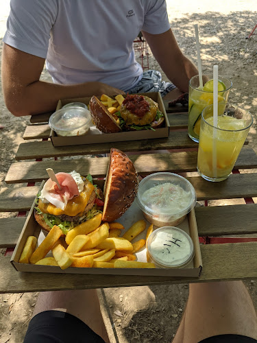 Csopak, Gyöngyvirág u. 1, 8229