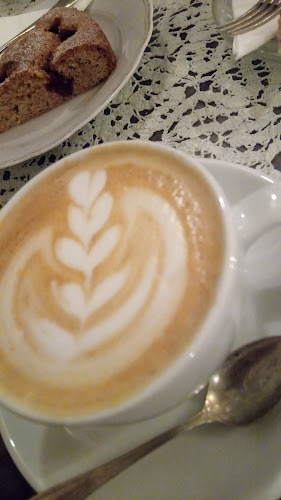 Comentarii opinii despre C'est La Vie Café