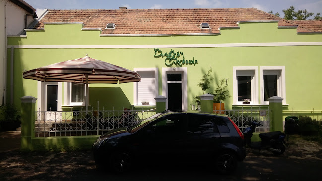 Borostyán cukrászda