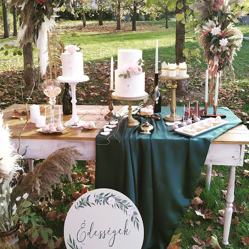 Virágos TORTA műhely - Vendéglátás