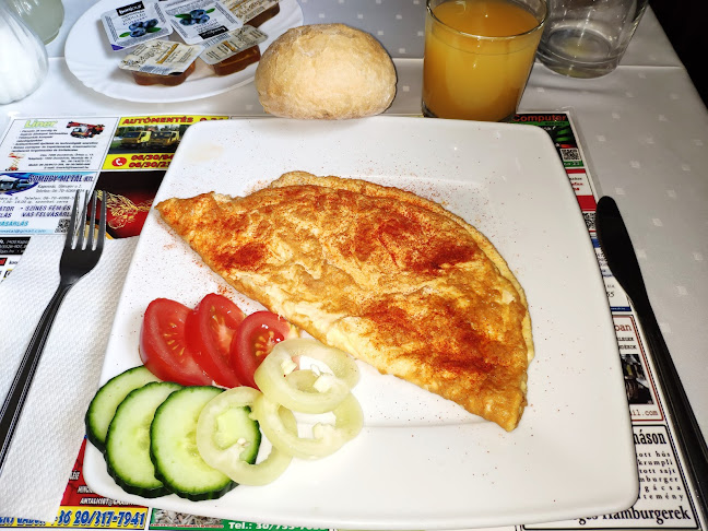 Kaposvár, Kisfaludy u. 9, 7400