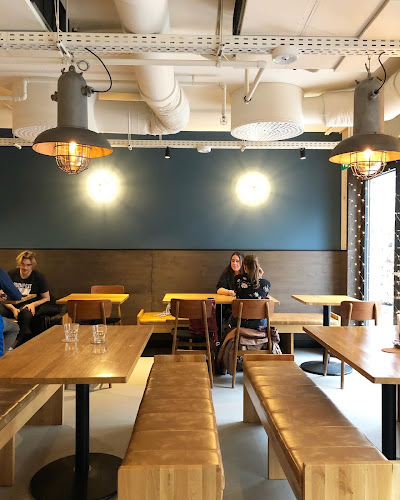 Pesti Burger és Bár