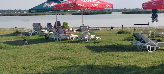 Velence, Kemping u. 2, 2481