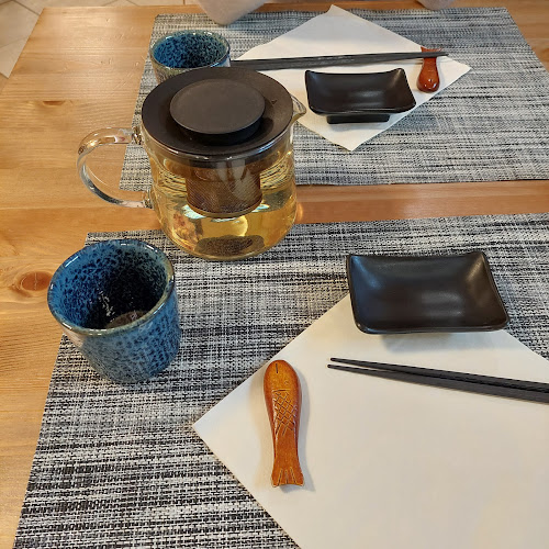 Comentarii opinii despre Ennmann Japán Étterem