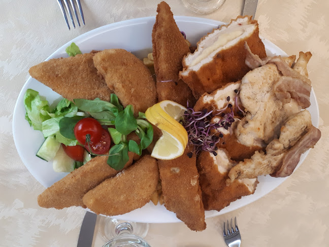 Comentarii opinii despre Hotel BorsodChem és IKON Bar & Restaurant