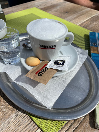 Opinii despre Rózsakert Étterem és Fagyizó în Hévíz - Vendéglátás