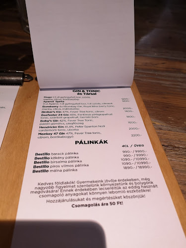 Opinii despre Pizza, Kávé, Világbéke în Miskolc - Vendéglátás