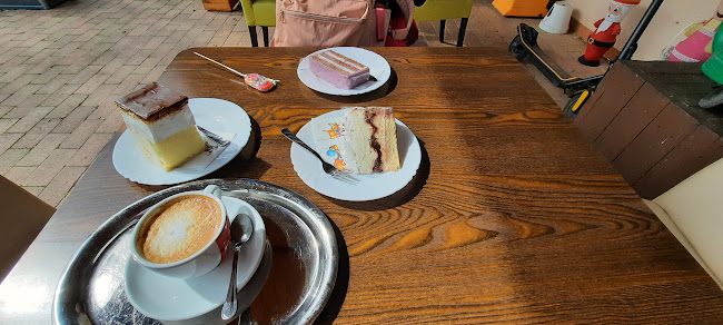 Flamingó cukrászda