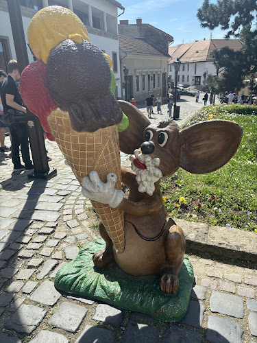 Eger, Tinódi Sebestyén tér 8, 3300