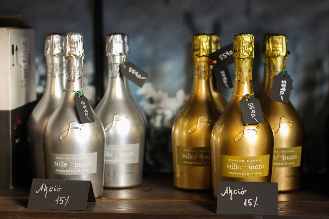 Budapest, Semmelweis u. 8 fsz 5, 1052